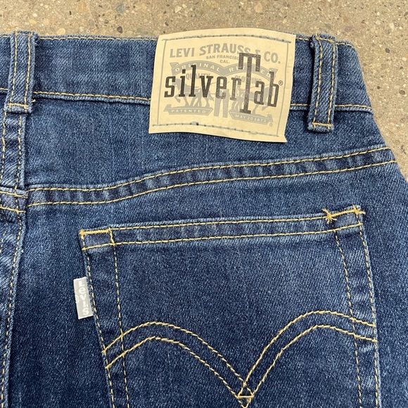 Girl's Mini Mom Silver Tab Levi's Jeans size 12 REG - Picture 8 of 11